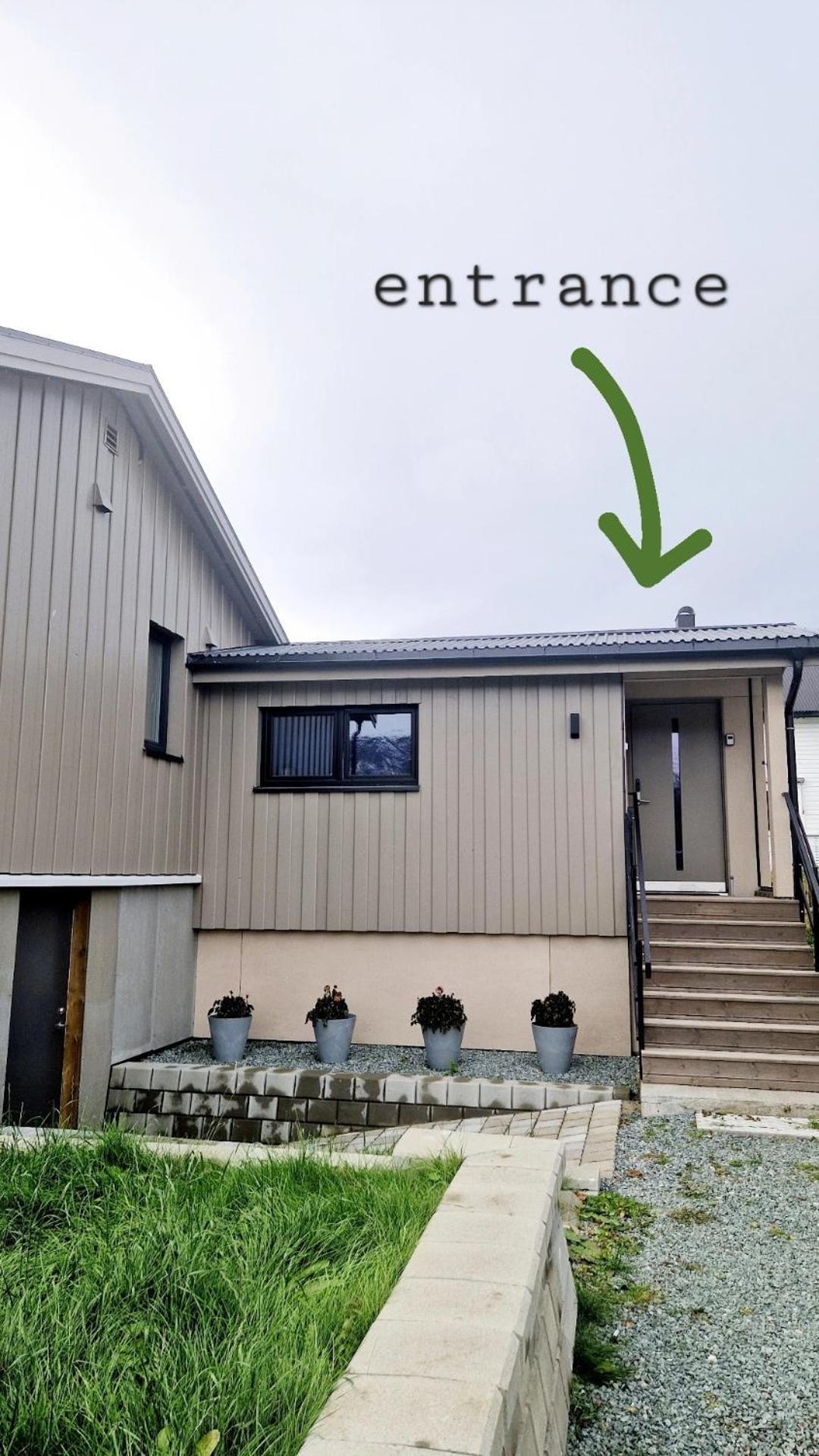 Northern Living 1 Room With Shared Bathroom 特罗姆瑟 外观 照片
